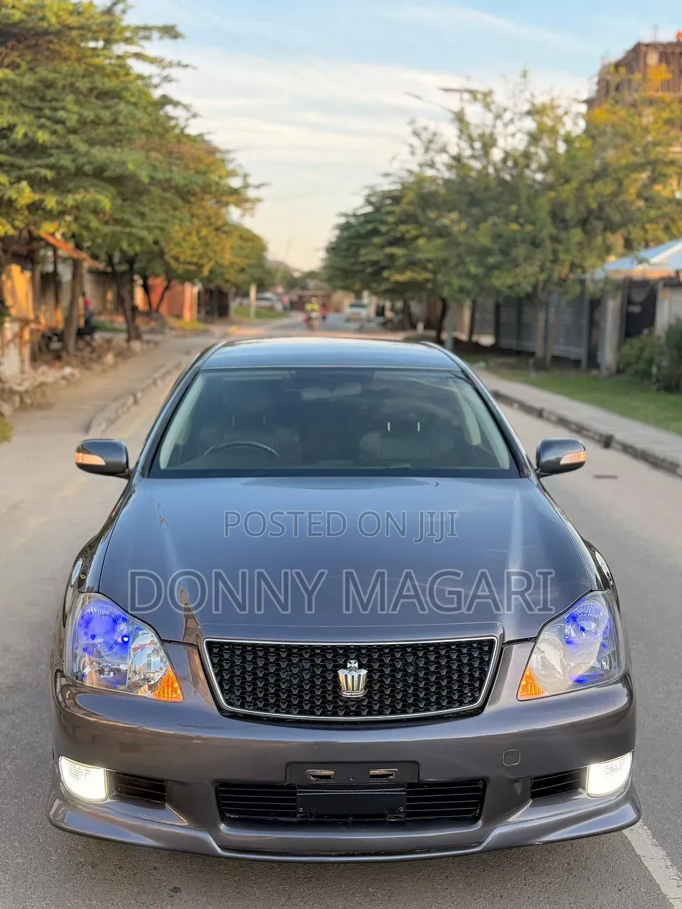 Toyota Crown 2007 Gray