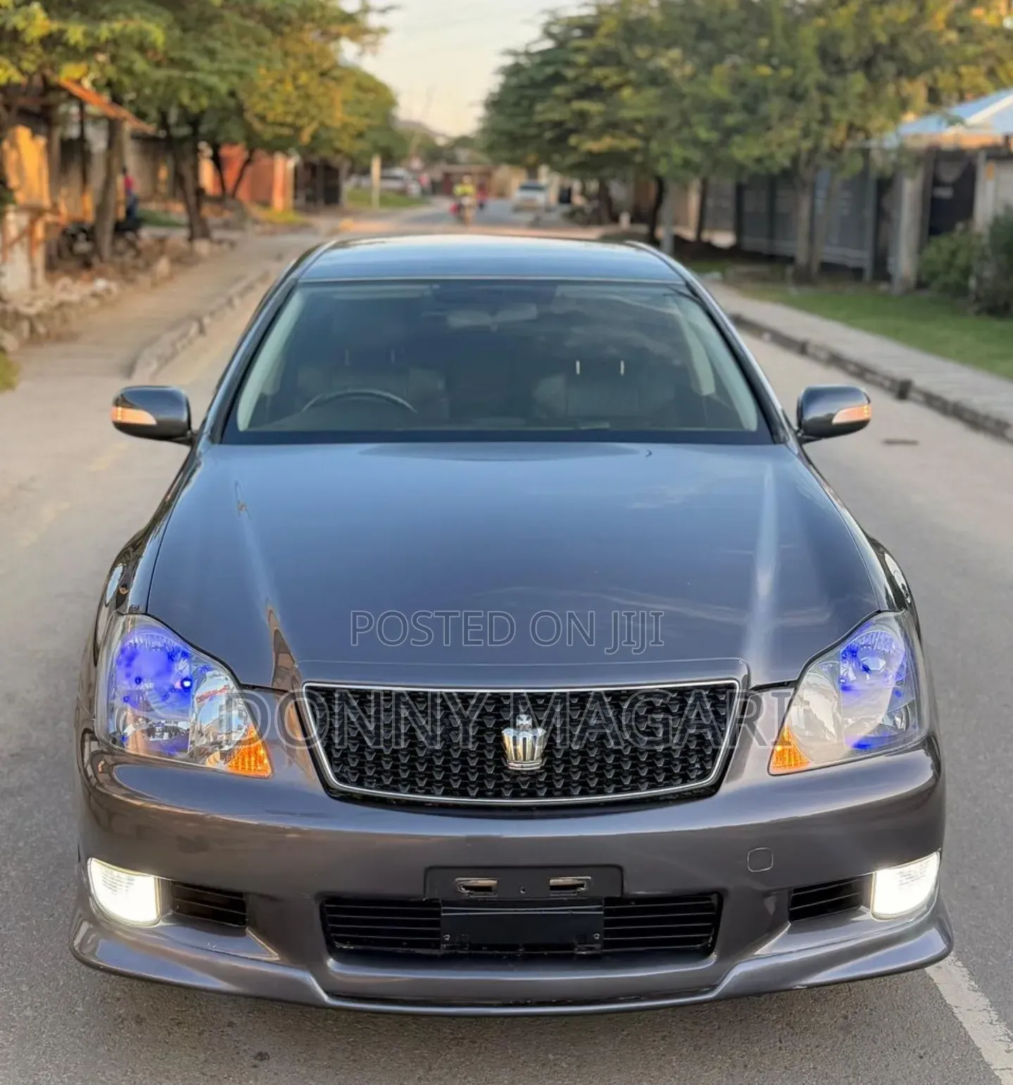 Toyota Crown 2007 Gray