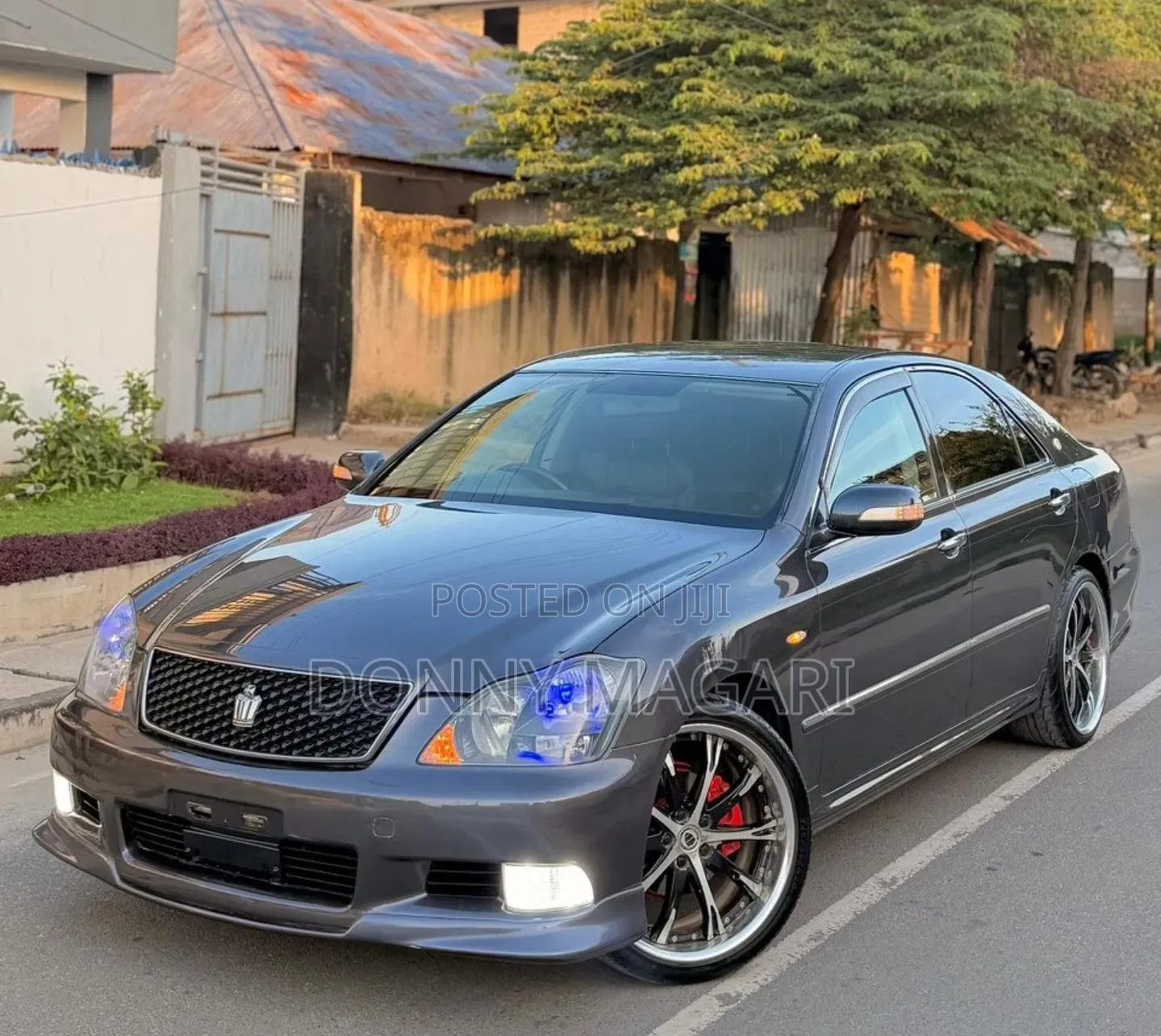 Toyota Crown 2007 Gray