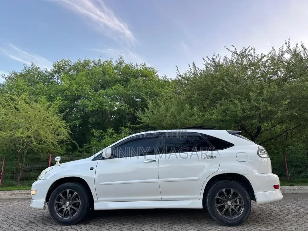 Toyota Harrier 2008 White