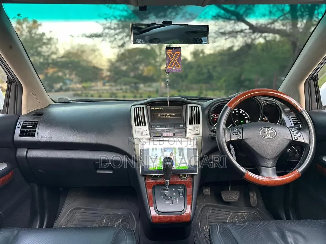Toyota Harrier 2008 White