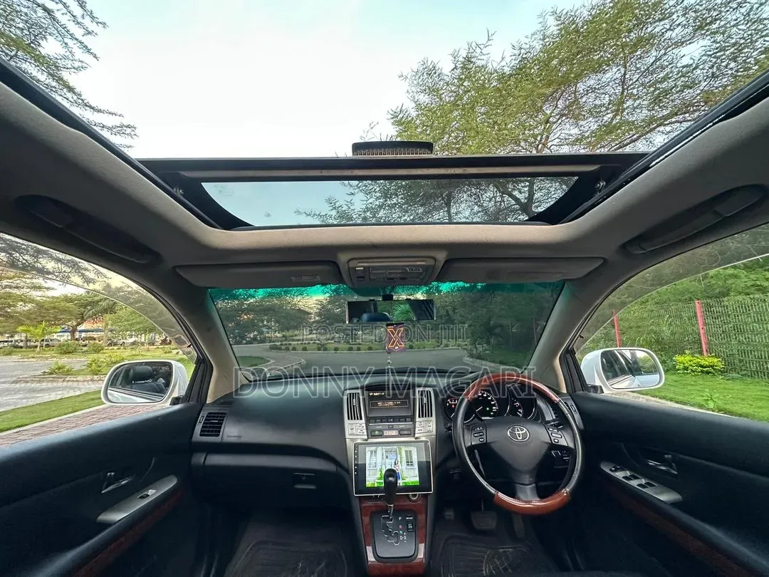 Toyota Harrier 2008 White