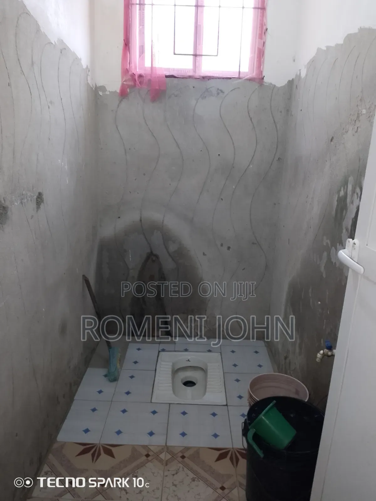 4bdrm House in Tanzania Daresalaam, Ukonga for sale