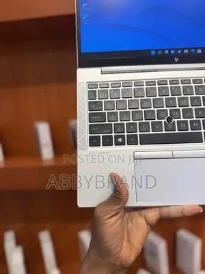 Laptop HP EliteBook 845 G7 16GB AMD Ryzen 5 SSD 256GB