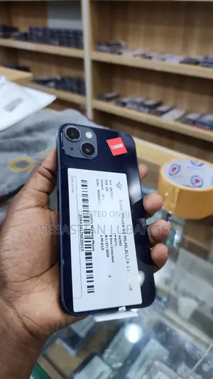 Apple iPhone 13 128 GB