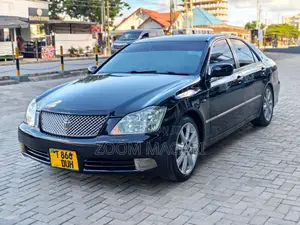 Toyota Crown 2004 Black