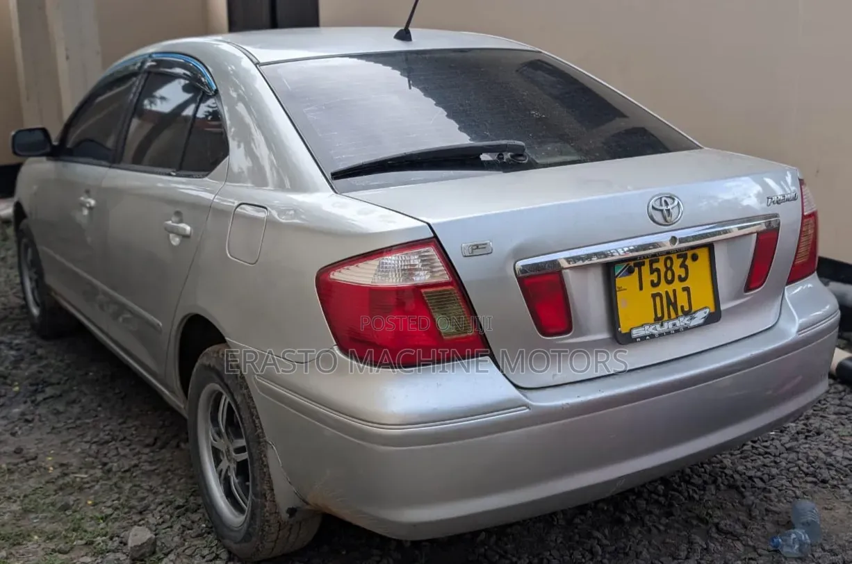 Toyota Premio 2005 Silver