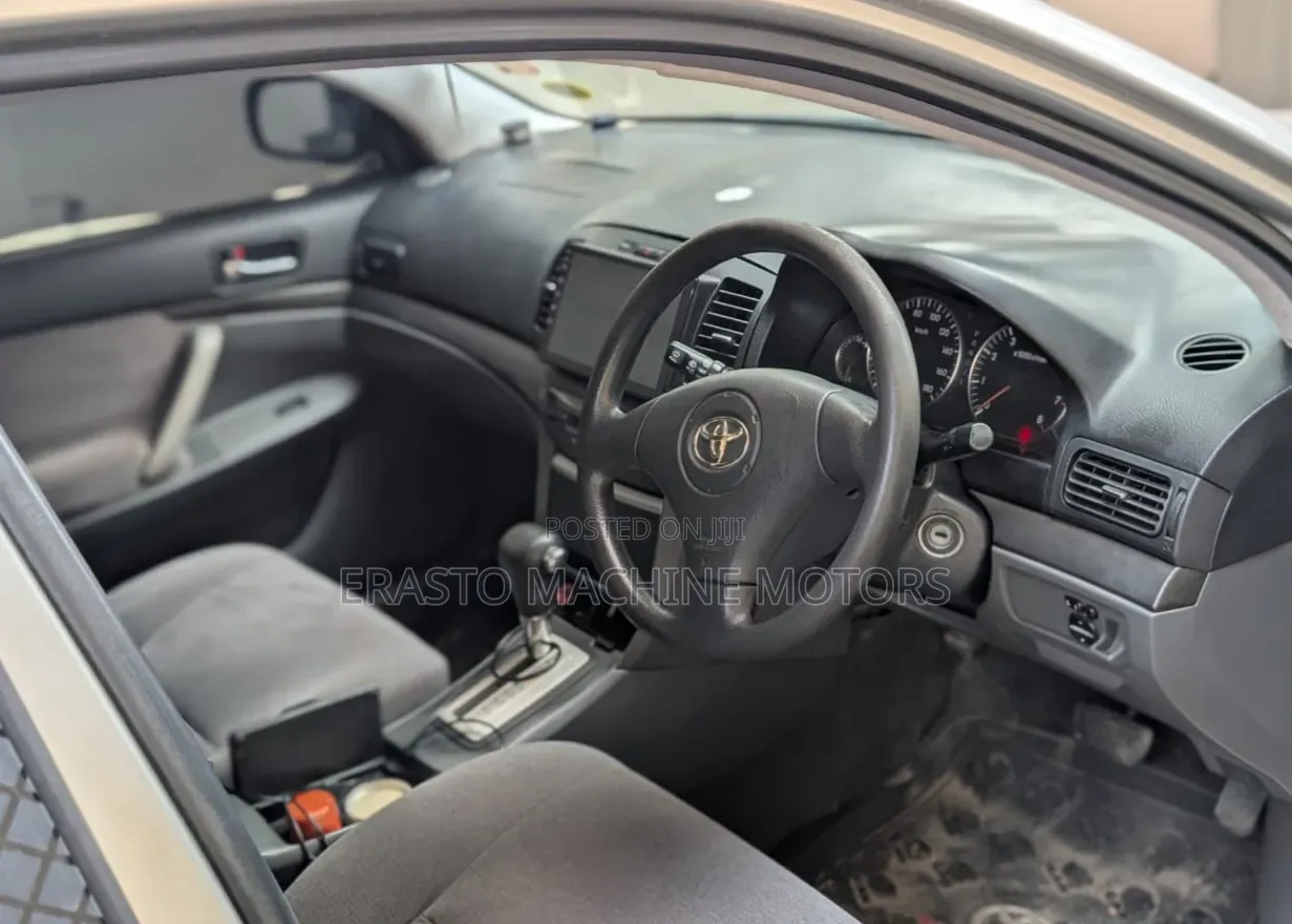 Toyota Premio 2005 Silver