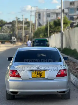 Toyota Mark X 2005 Silver