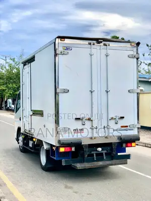 Mitsubishi Canter Refrigerator