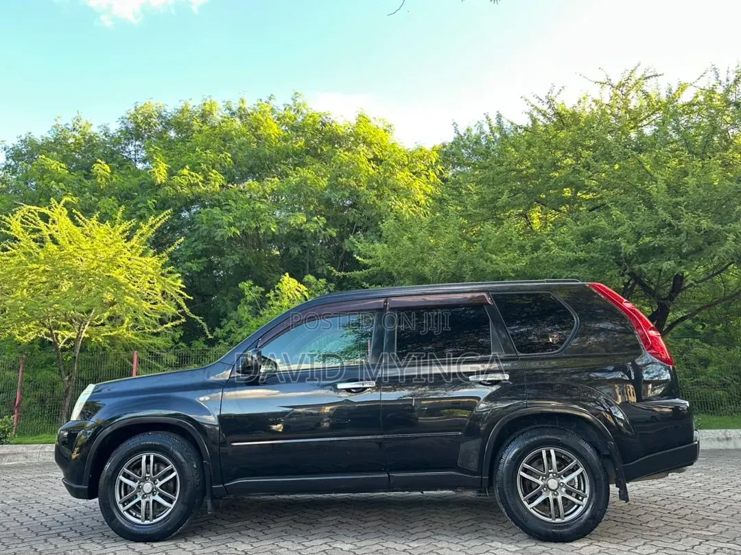 Nissan X-Trail 2007 Black