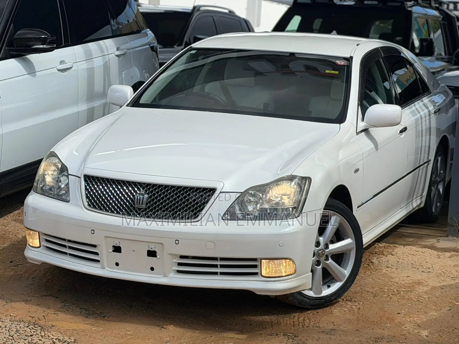 Toyota Crown 2009 White