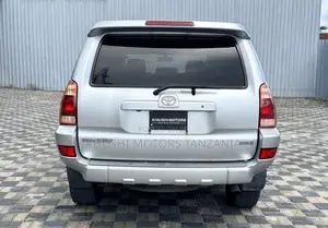 Toyota Hilux Surf 2004 Silver