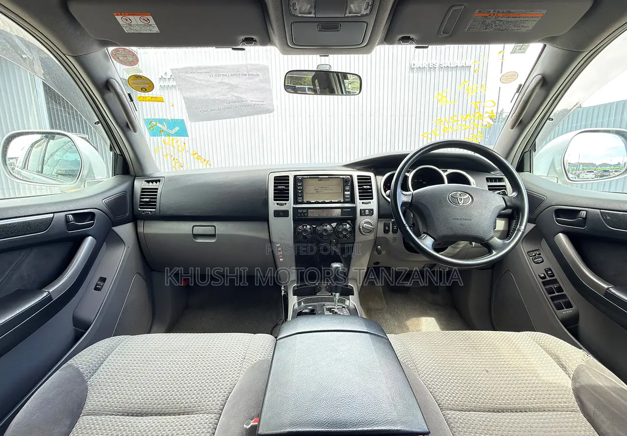 Toyota Hilux Surf 2004 Silver