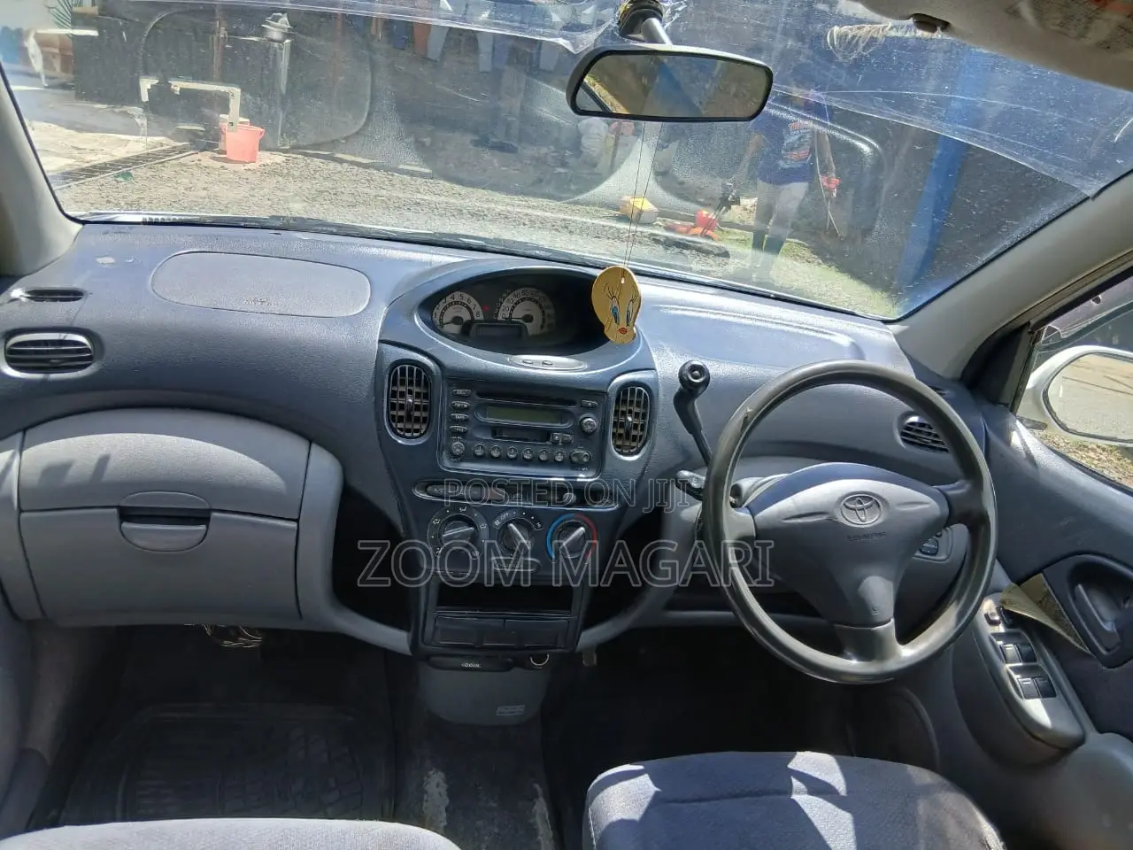 Toyota Fun Cargo 2003 White
