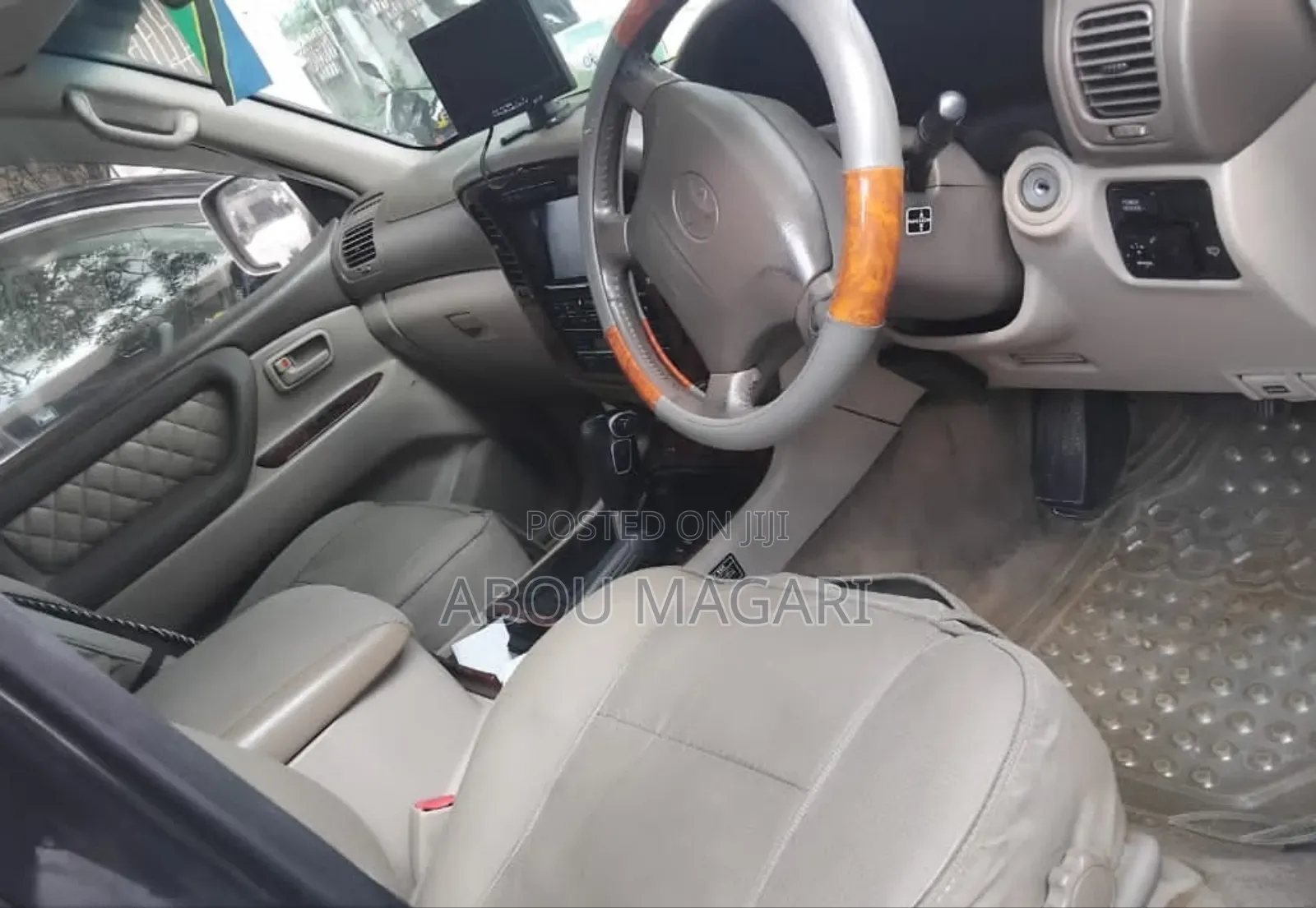 Toyota Land Cruiser HDJ 100 2002 Gray