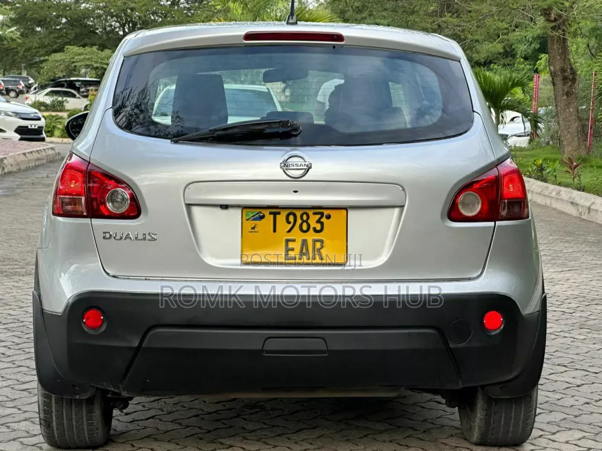 Nissan Dualis 2011 Gray