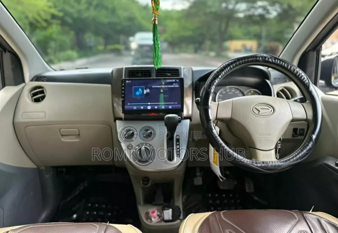 Daihatsu Mira 2010 Black