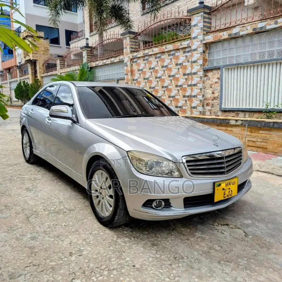 Mercedes-Benz C200 2008 Silver
