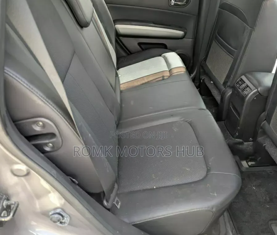 Nissan X-Trail 2010 Silver
