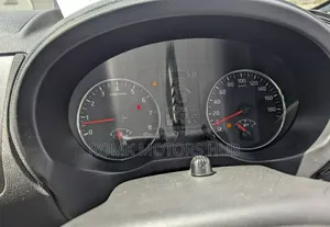 Nissan X-Trail 2010 Silver