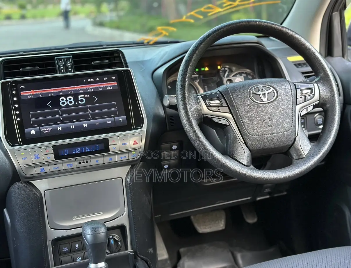 Toyota Land Cruiser Prado 2019 Black