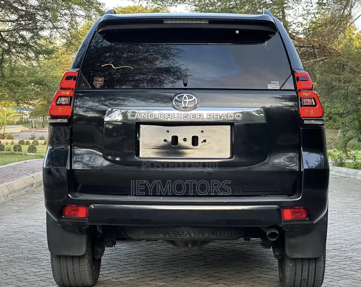 Toyota Land Cruiser Prado 2019 Black