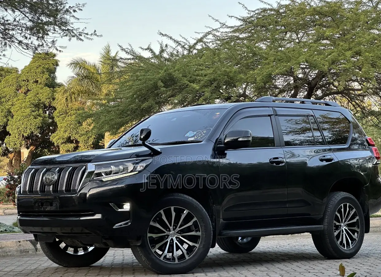 Toyota Land Cruiser Prado 2019 Black