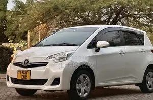 Toyota Ractis 2012 White