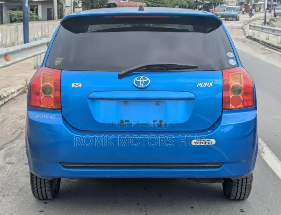 Toyota Corolla RunX 2005 Blue