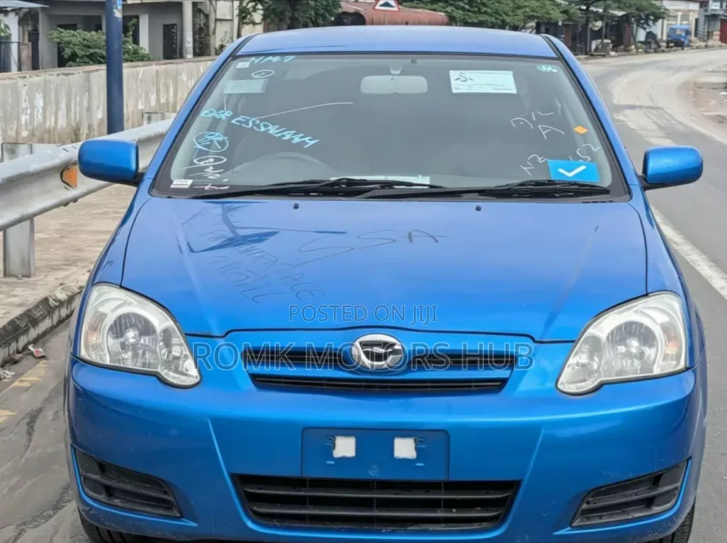 Toyota Corolla RunX 2005 Blue