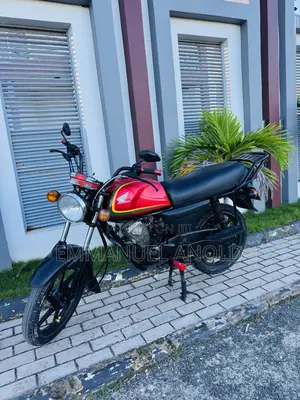 Honda CG110 2025 Black