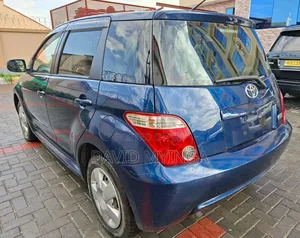 Toyota IST 2005 Blue