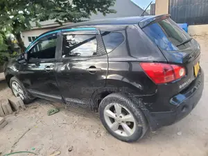 Nissan Dualis 2010 Black
