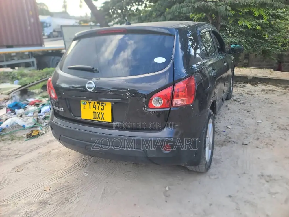 Nissan Dualis 2010 Black
