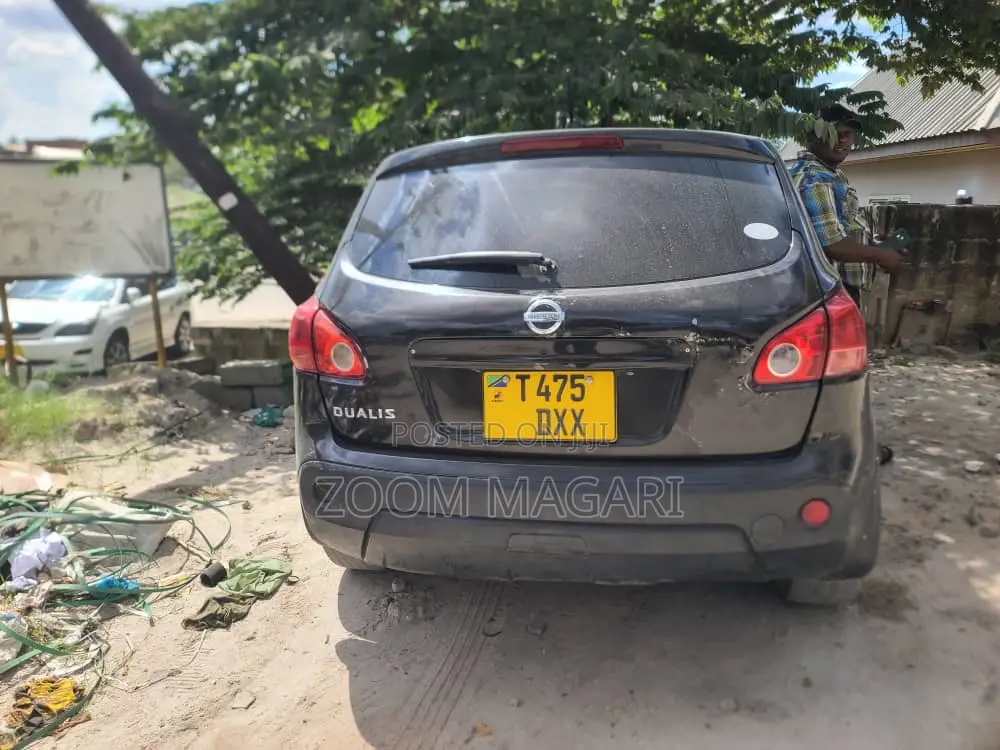 Nissan Dualis 2010 Black