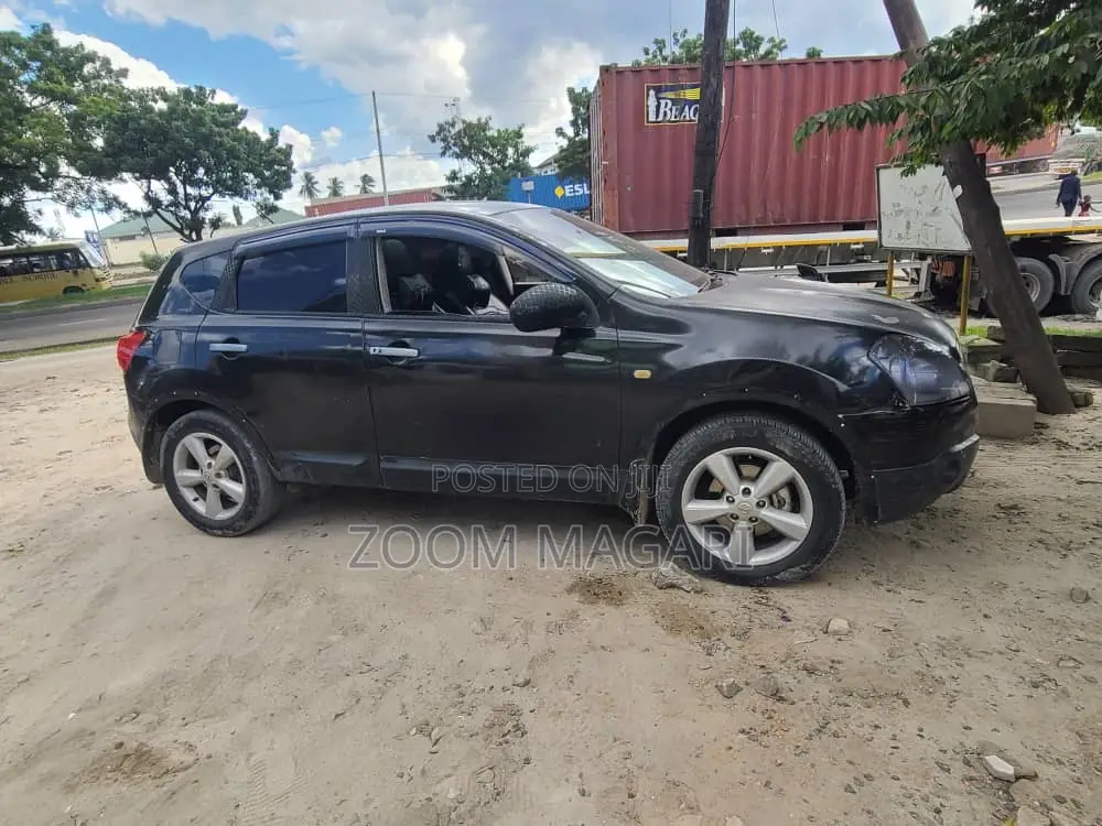 Nissan Dualis 2010 Black