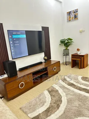 Furnished 3bdrm Apartment in Oyster Bay for rent