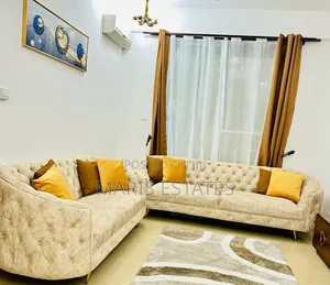 Furnished 3bdrm Apartment in Oyster Bay for rent