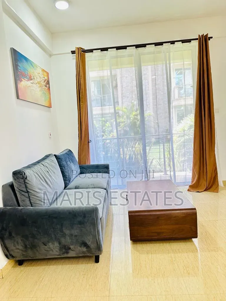 Furnished 3bdrm Apartment in Oyster Bay for rent