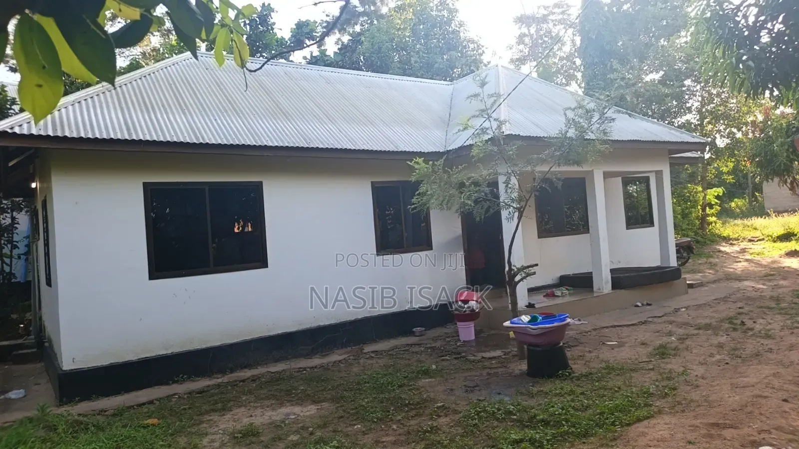 Furnished 3bdrm House in Buswelu for sale