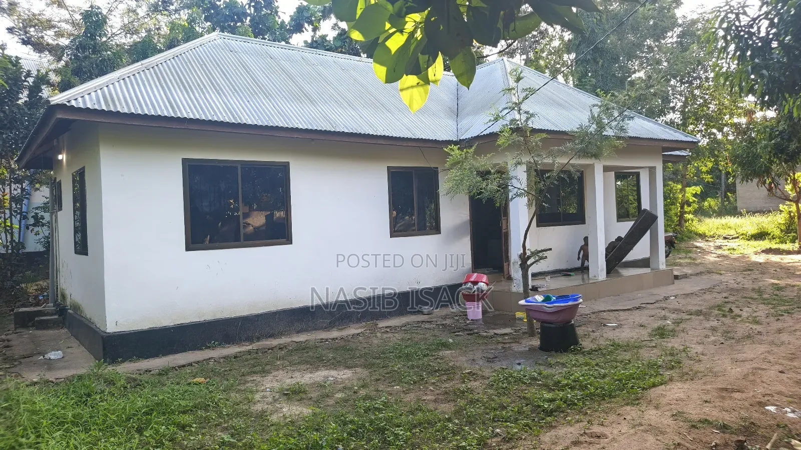 Furnished 3bdrm House in Buswelu for sale