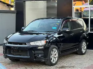 Mitsubishi Outlander 2010 Black