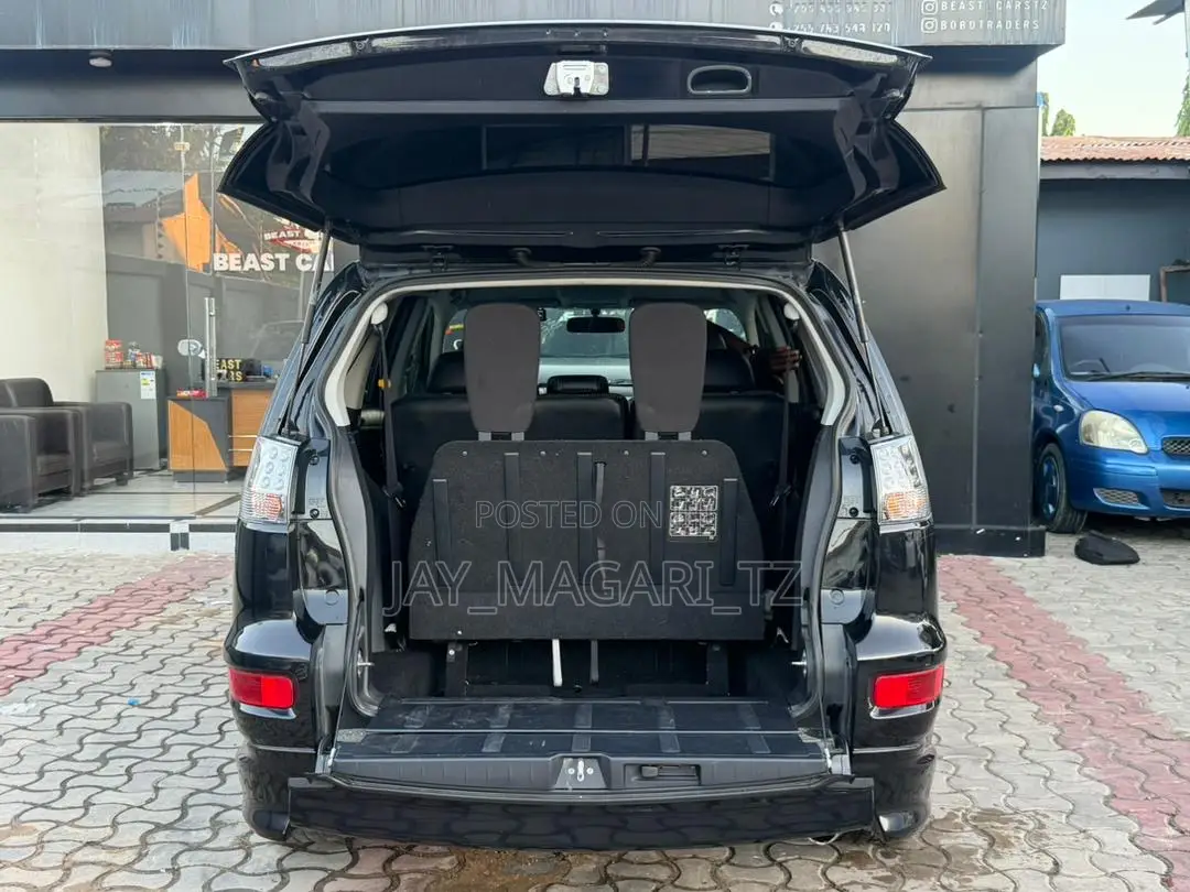 Mitsubishi Outlander 2010 Black