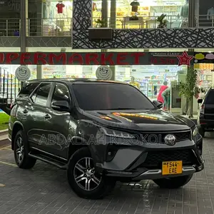 Toyota Fortuner 2.7 AWD 2018 Gray