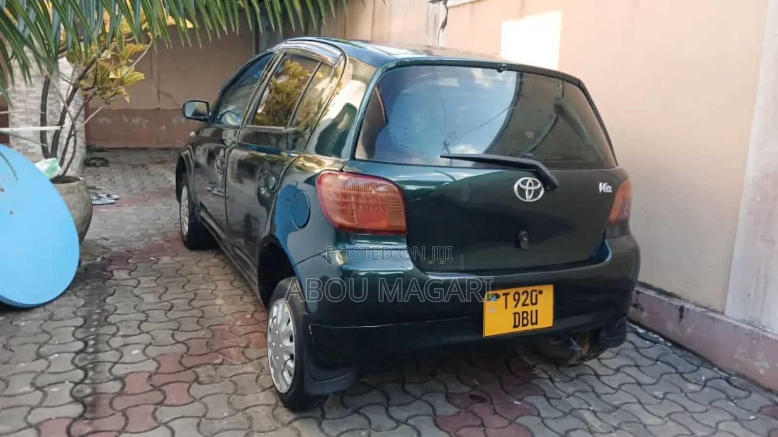 Toyota Vitz 1.0 FWD 5dr 2002 Green