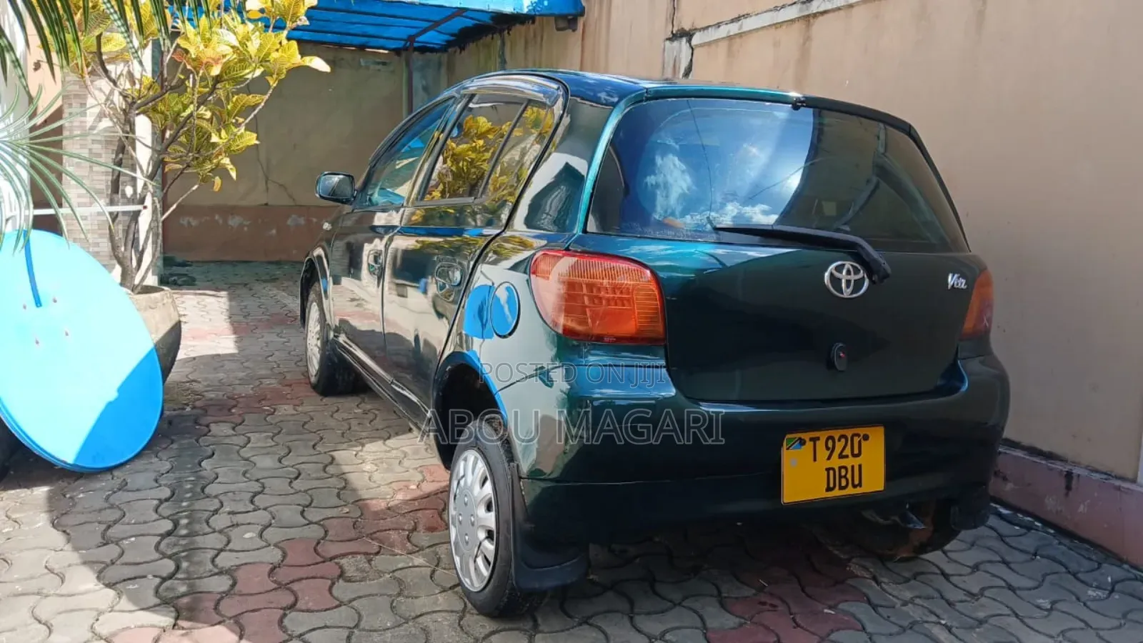 Toyota Vitz 1.0 FWD 5dr 2002 Green