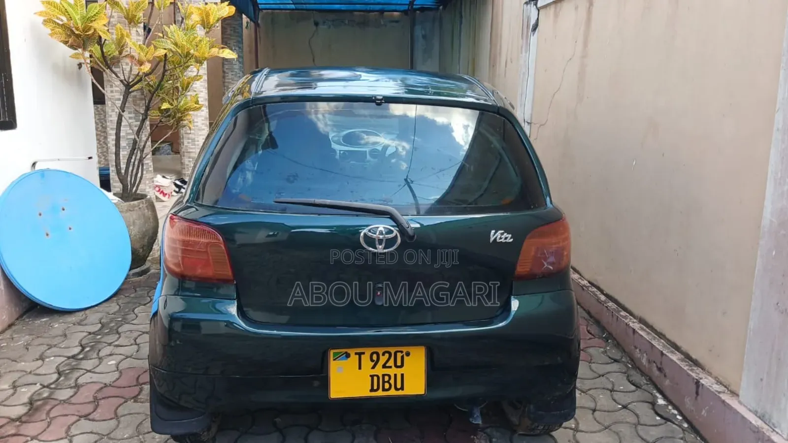 Toyota Vitz 1.0 FWD 5dr 2002 Green