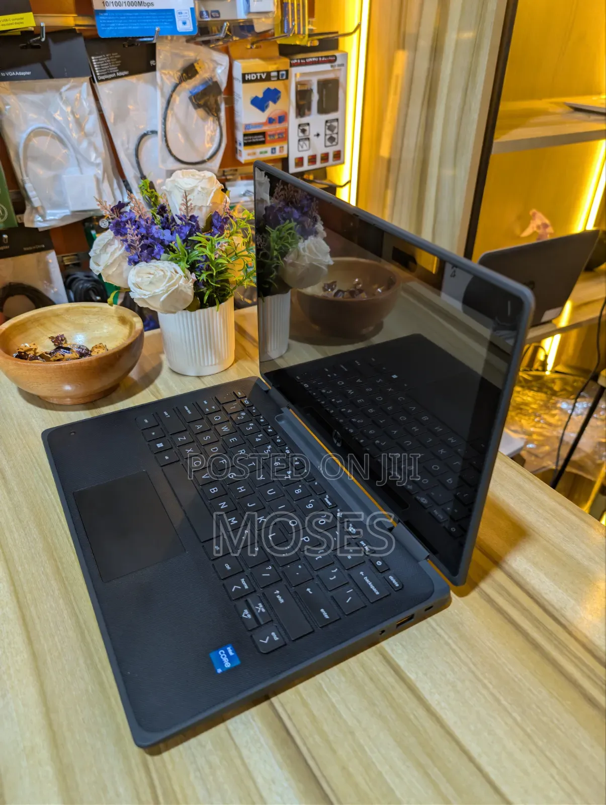 Laptop HP x360 310 G2 8GB Intel Core i5 SSD 256GB