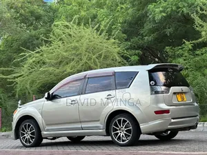 Mitsubishi Outlander 2007 Silver